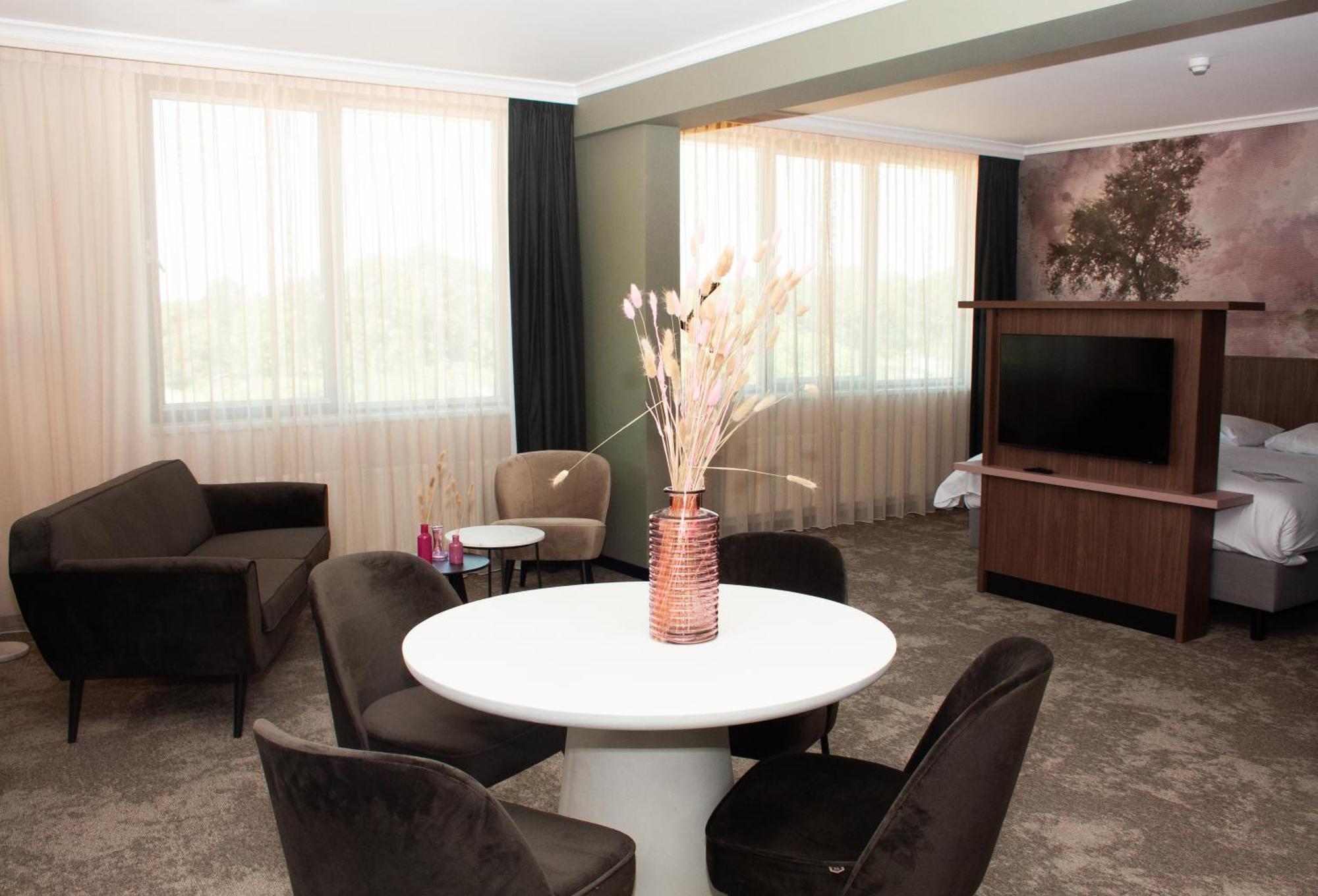 Fletcher Hotel-Restaurant Zevenbergen-Moerdijk Exteriör bild